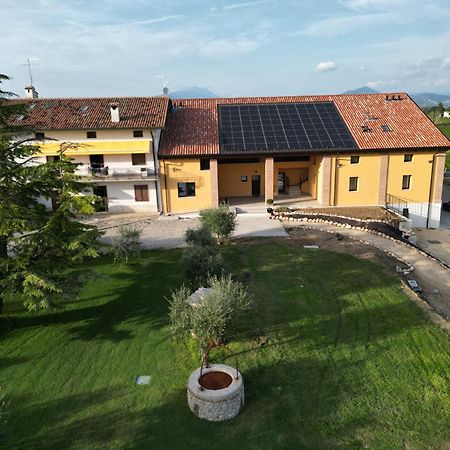 Agriturismo Corte Casa Erminia Colà Exterior foto